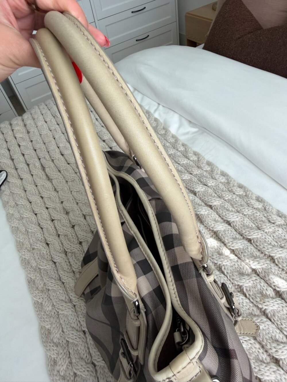 Burberry Smoke Check Northfield Bag & Matching Penrose Wallet Set - Picture 5 of 11